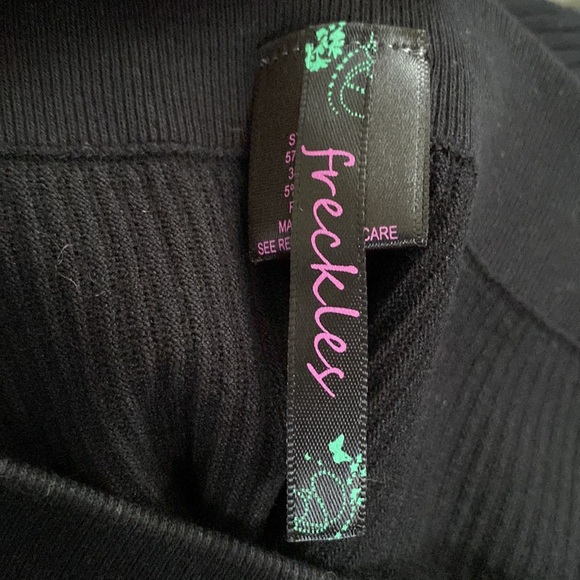 NWT 🌟FINAL PRICE🌟Joyce Leslie Black Stretch Leggings - Picture 5 of 5